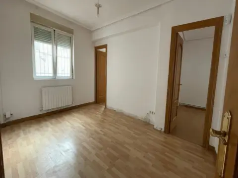 Piso en calle del Olmo